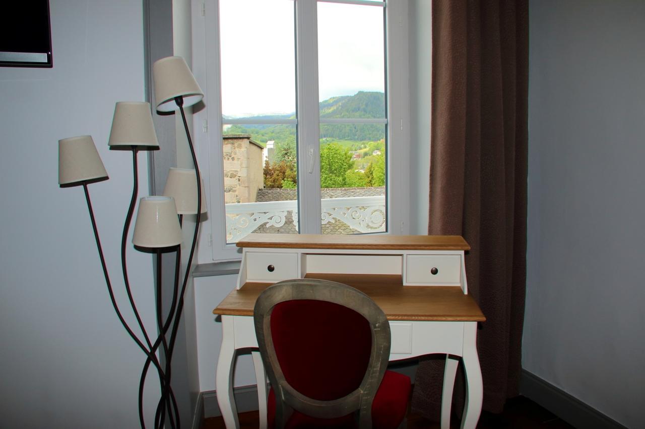Auberge Les Volcans Murat  Luaran gambar